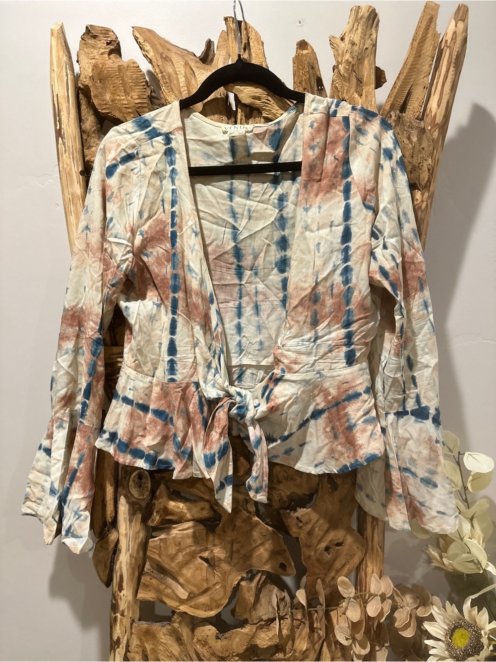 VENUS Blue & Rust Tie-Dye Tie-Front Peplum Blouse